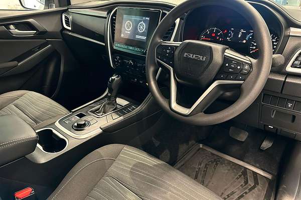 2024 Isuzu MU-X LS-M