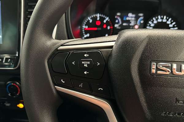 2024 Isuzu MU-X LS-M