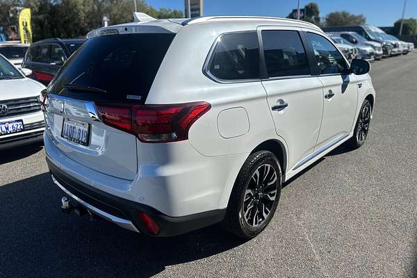 2018 Mitsubishi Outlander PHEV Exceed ZK