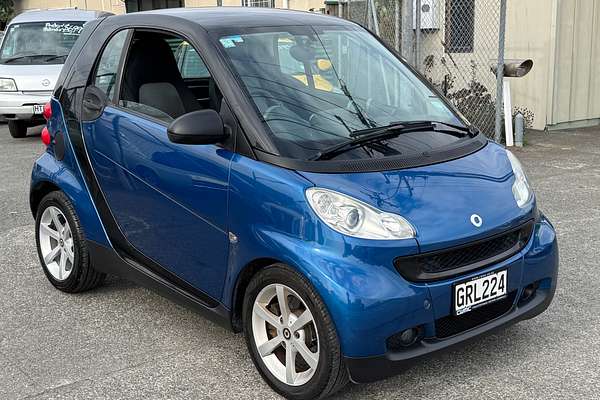 2010 smart FORTWO COUPE