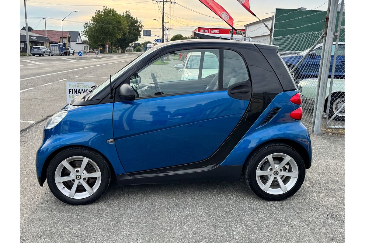 2010 smart FORTWO COUPE