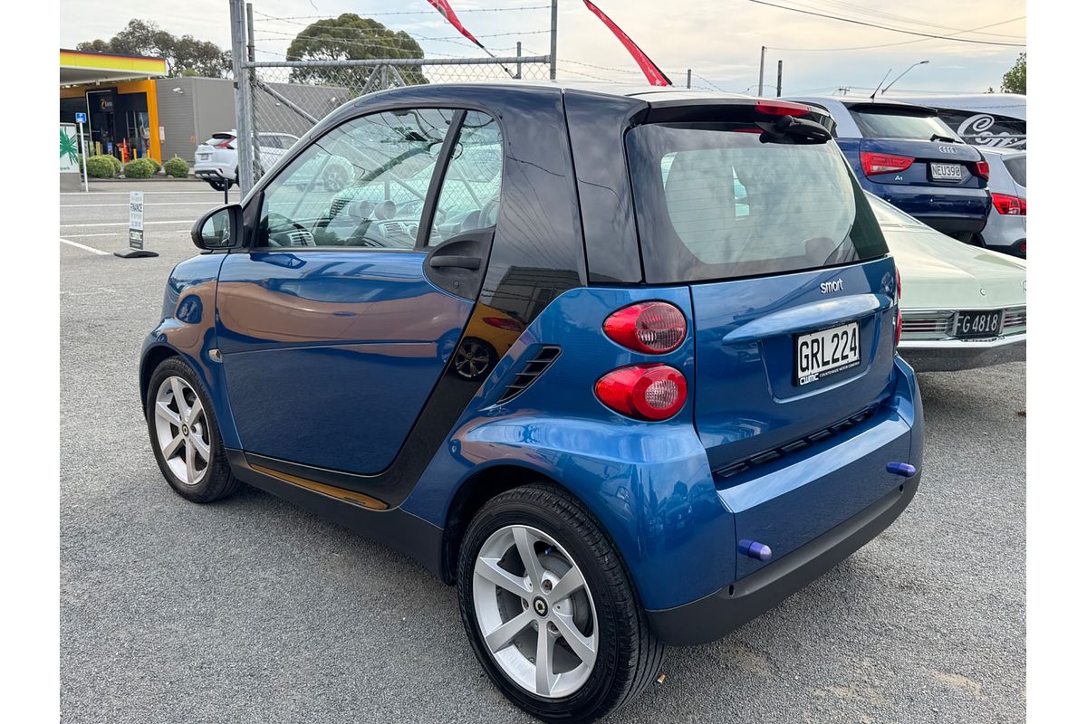 2010 smart FORTWO COUPE
