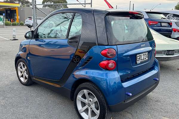 2010 smart FORTWO COUPE