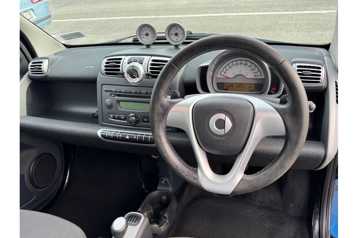 2010 smart FORTWO COUPE
