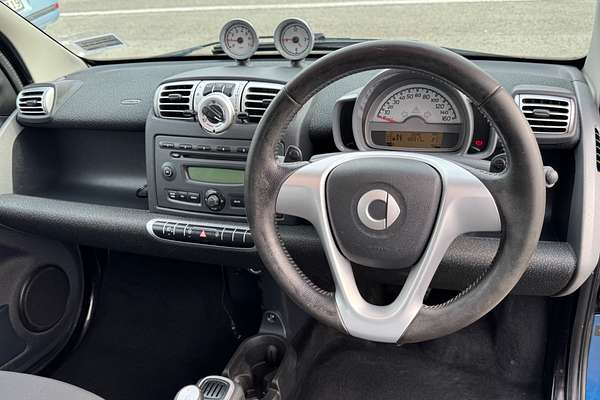2010 smart FORTWO COUPE