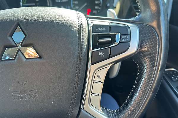 2018 Mitsubishi Outlander PHEV Exceed ZK