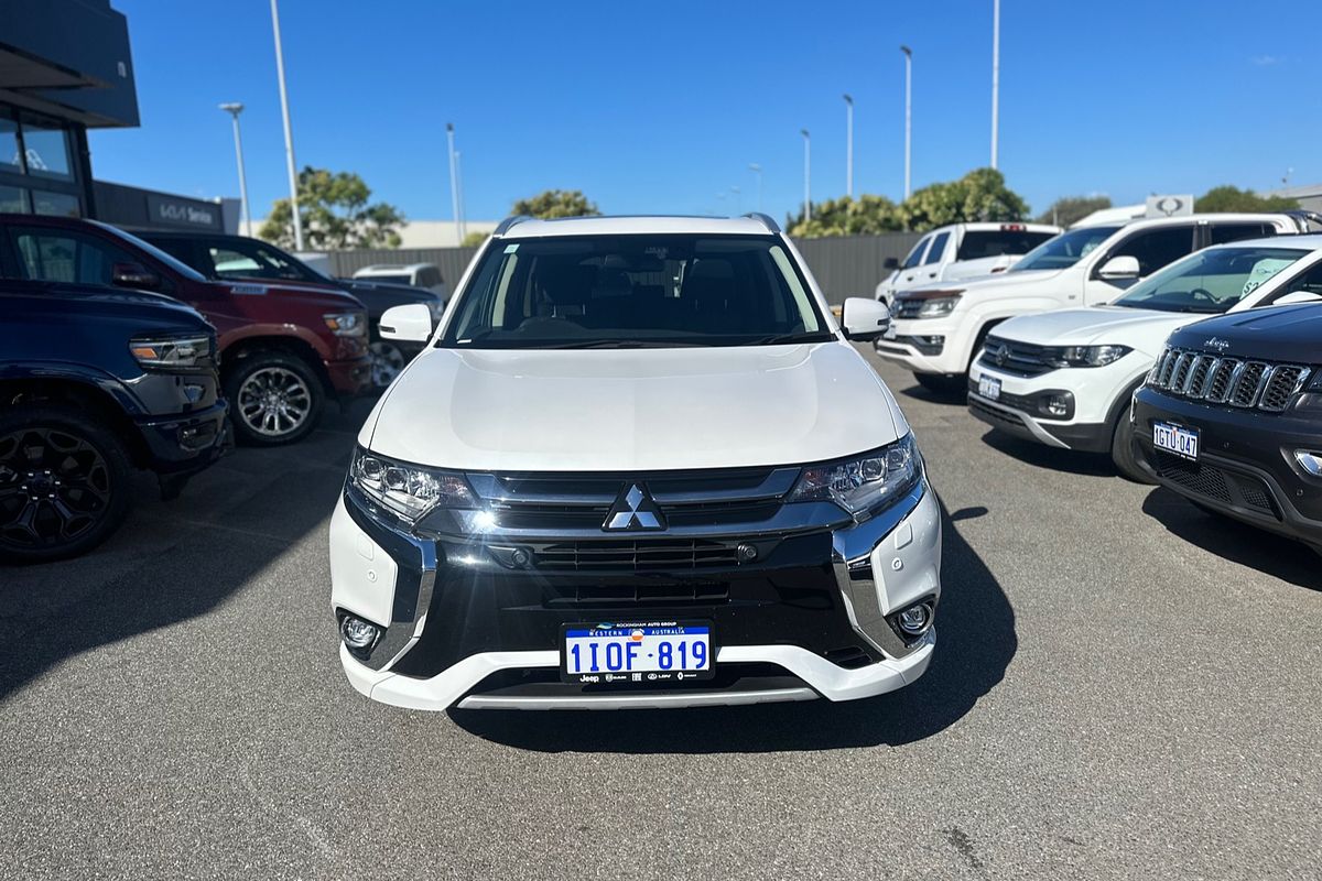 2018 Mitsubishi Outlander PHEV Exceed ZK