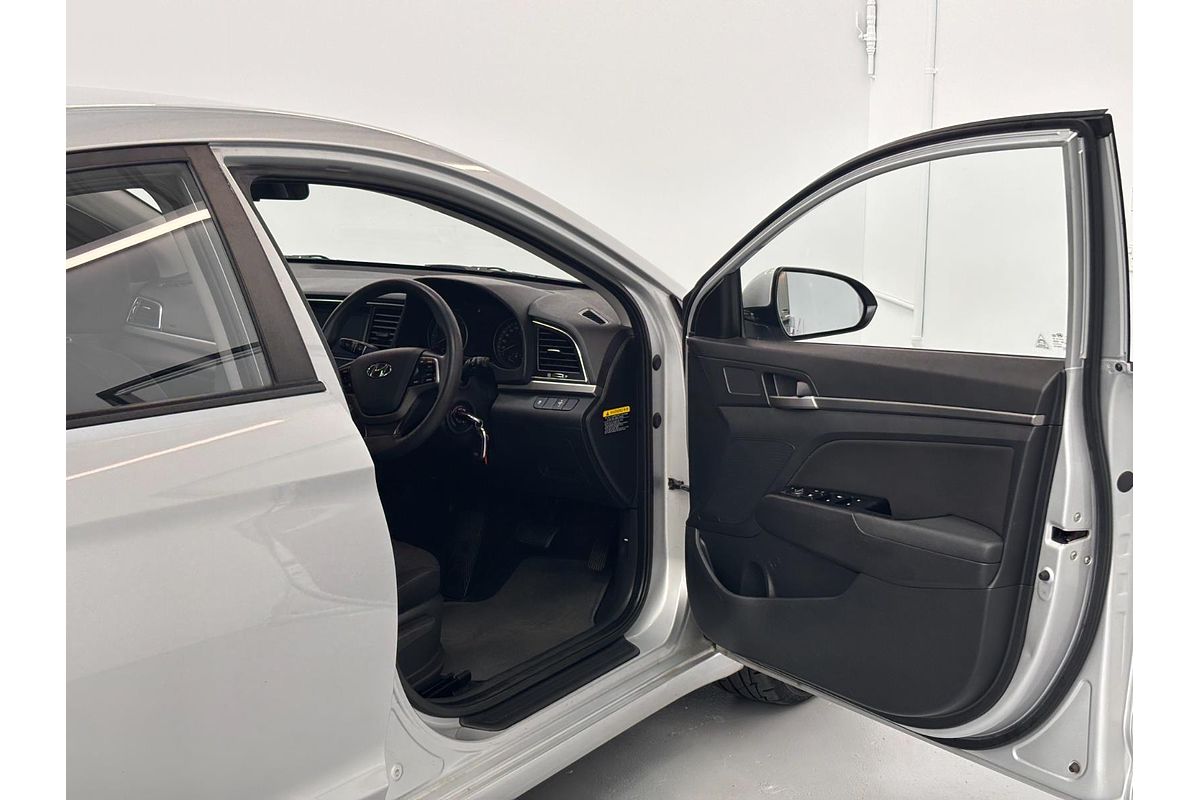 2019 Hyundai Elantra Active AD.2