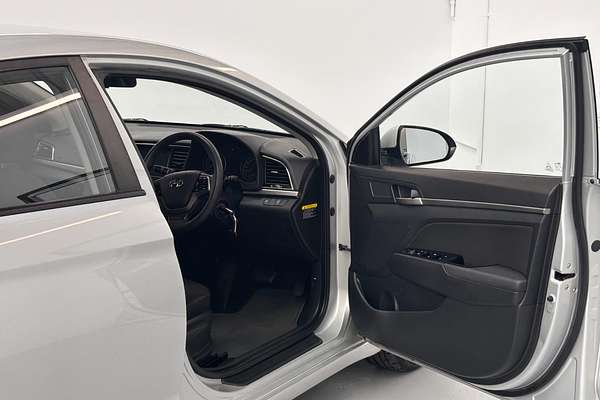 2019 Hyundai Elantra Active AD.2