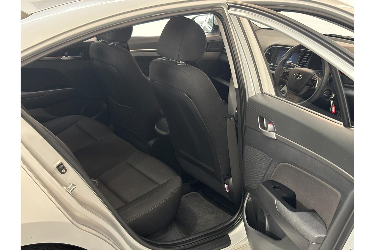 2019 Hyundai Elantra Active AD.2