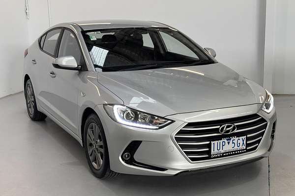 2019 Hyundai Elantra Active AD.2