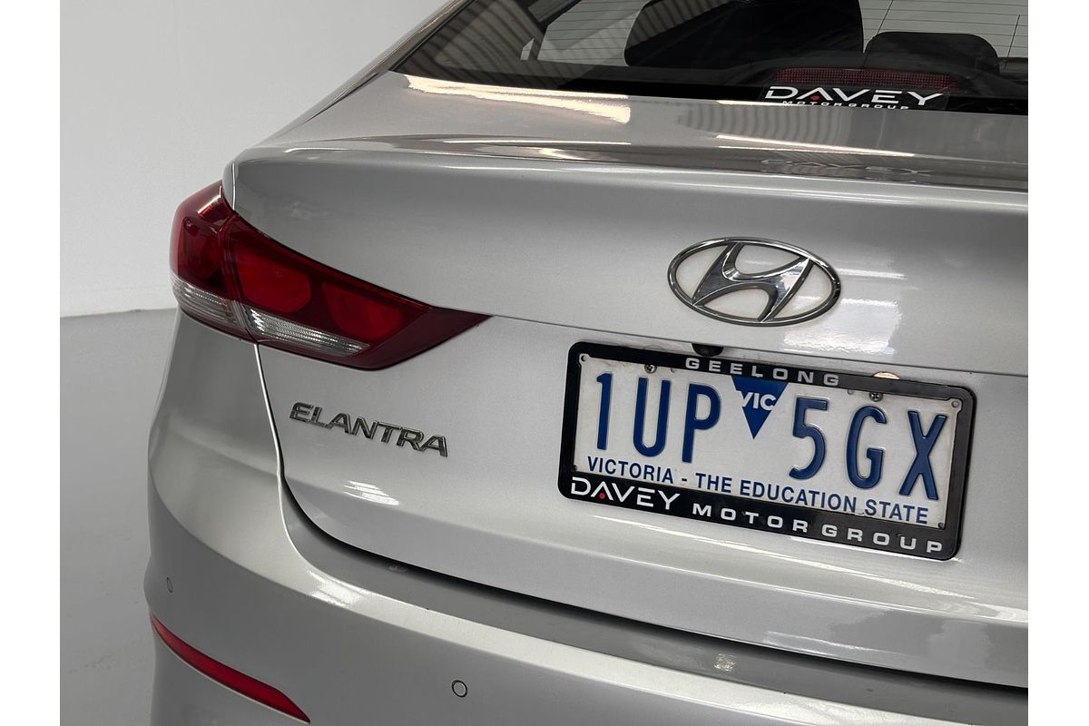 2019 Hyundai Elantra Active AD.2