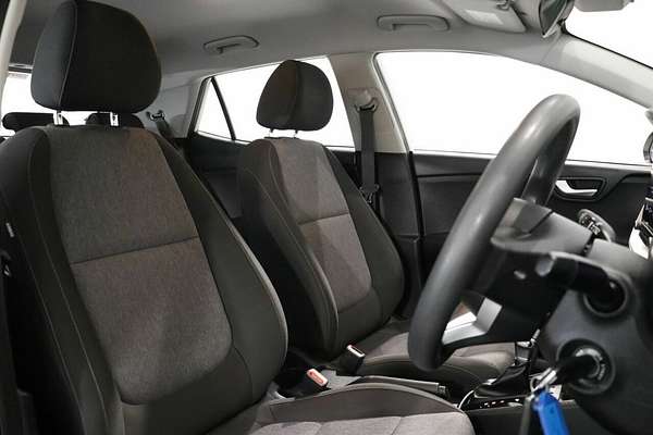 2022 Kia Stonic S YB