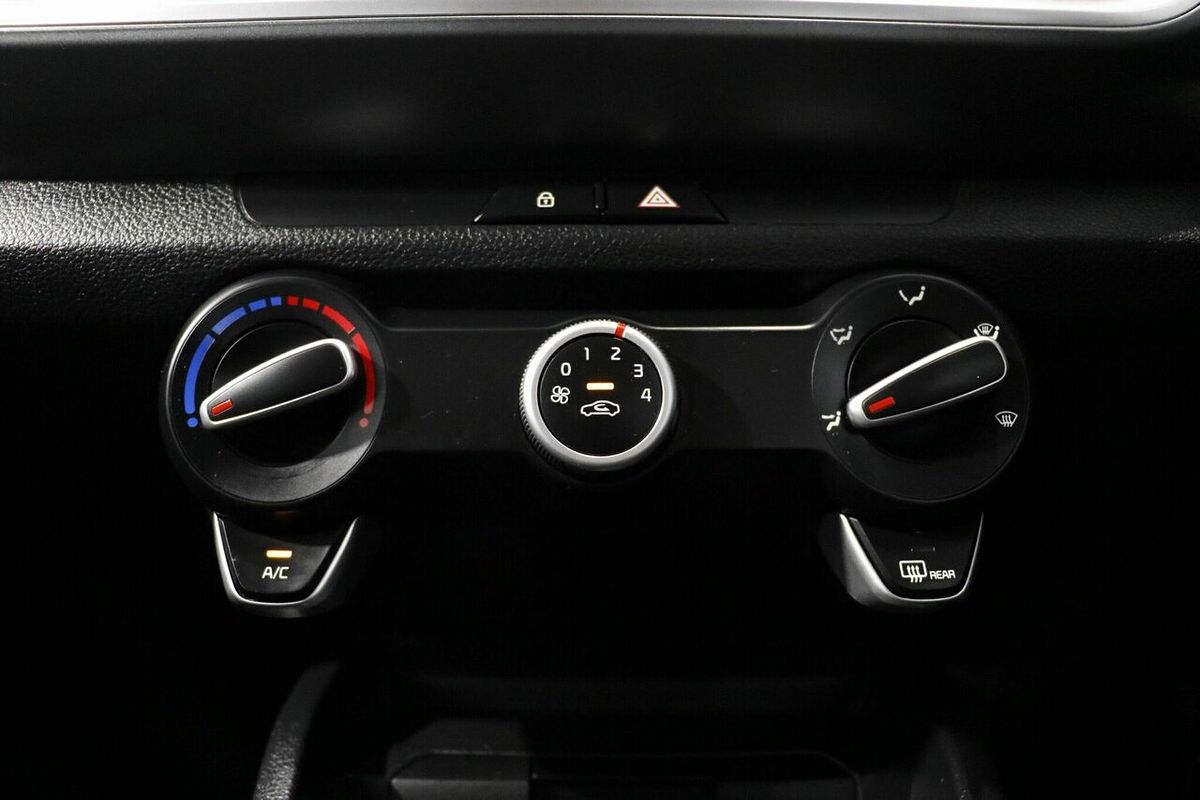 2022 Kia Stonic S YB