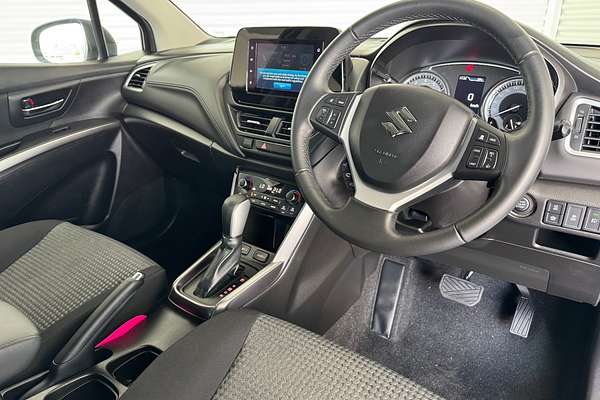 2023 Suzuki S-Cross JYB
