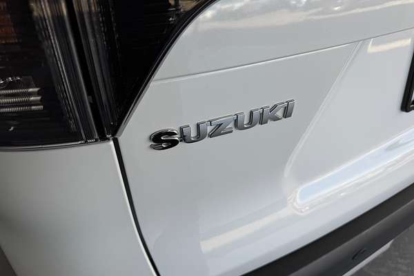 2023 Suzuki S-Cross JYB