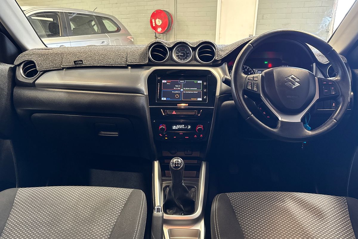 2016 Suzuki Vitara RT-S LY