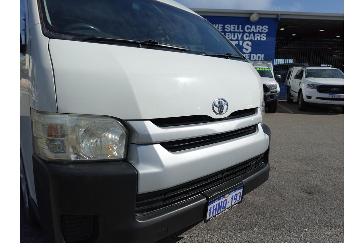 2017 Toyota Hiace Commuter KDH223R