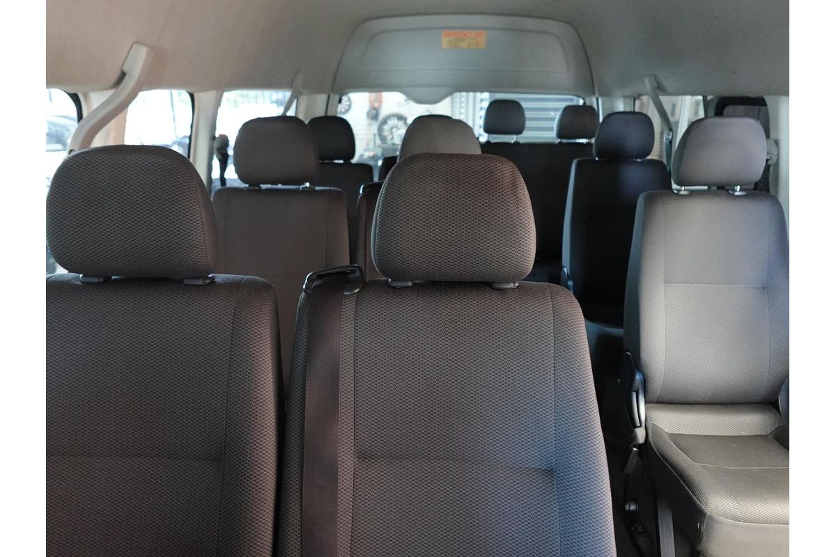 2017 Toyota Hiace Commuter KDH223R