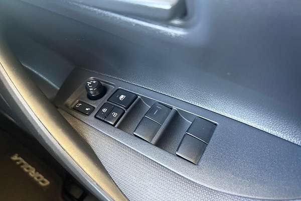 2020 Toyota Corolla Ascent Sport Hybrid ZWE211R