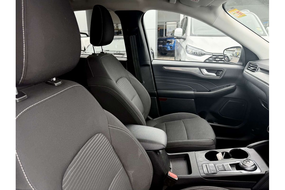 2023 Ford Escape ZH