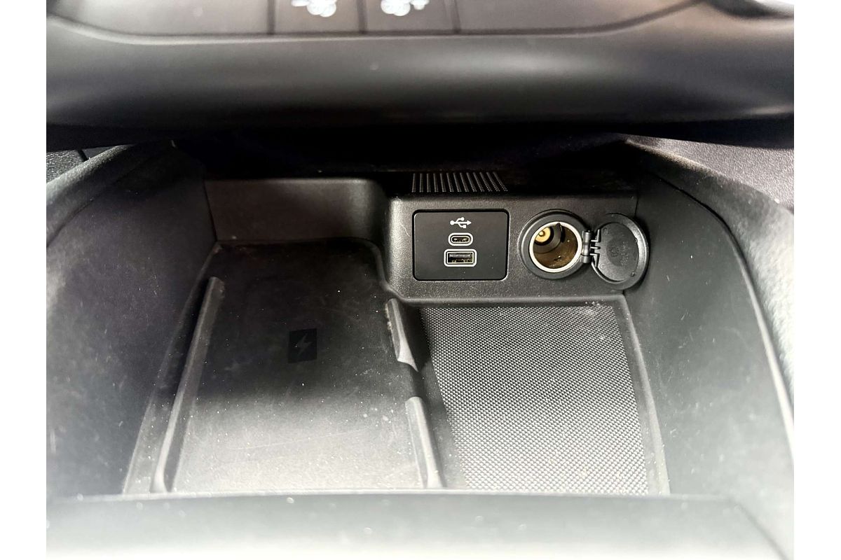 2023 Ford Escape ZH