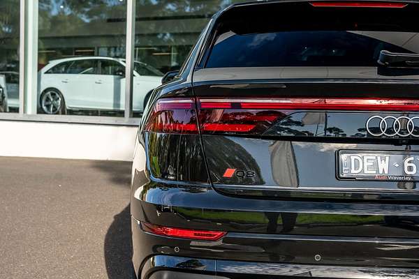 2024 Audi Q8 50 TDI S line F1