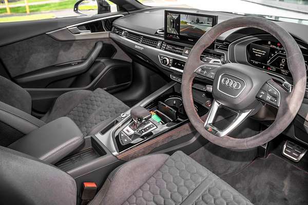 2024 Audi RS5 F5