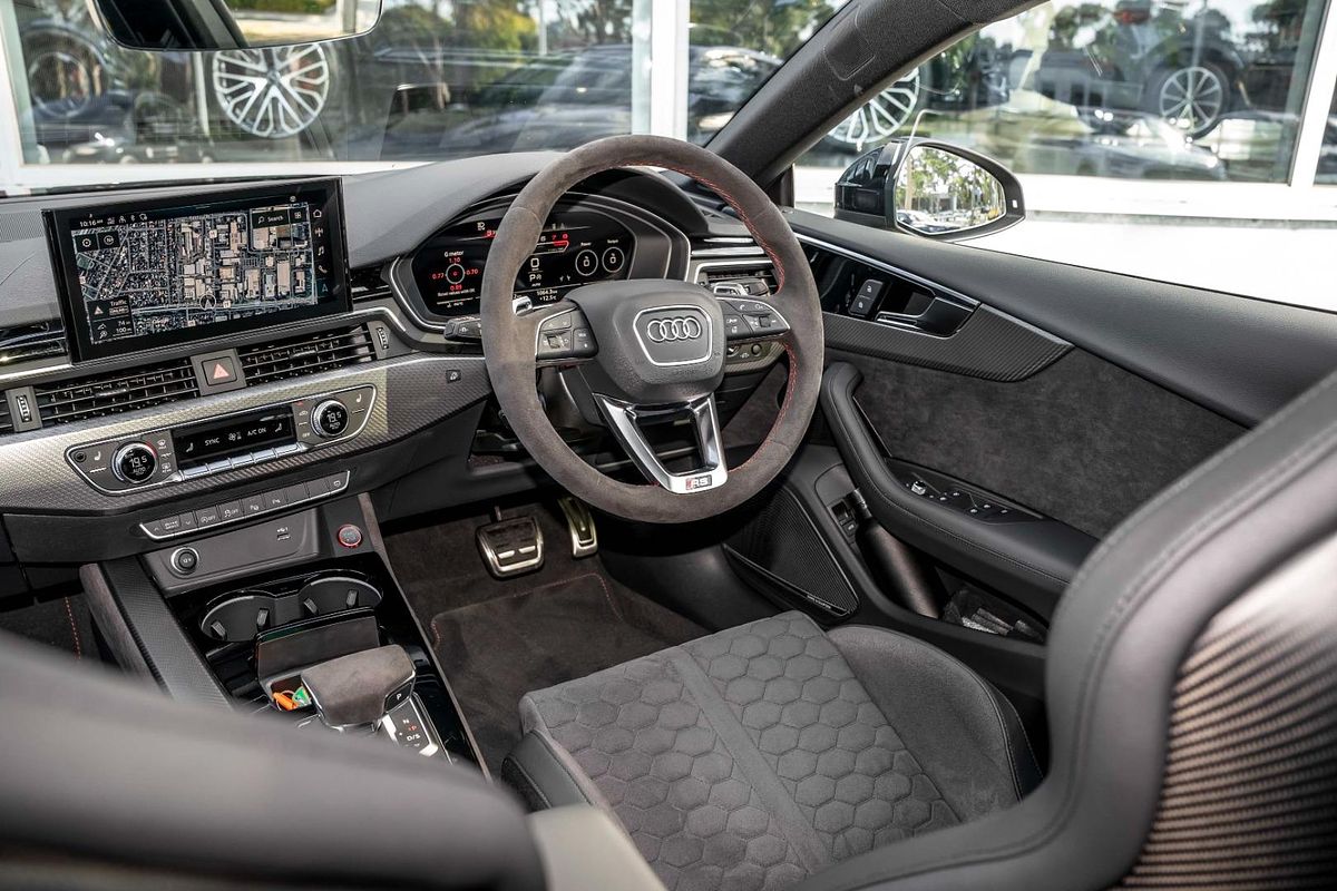 2024 Audi RS5 F5