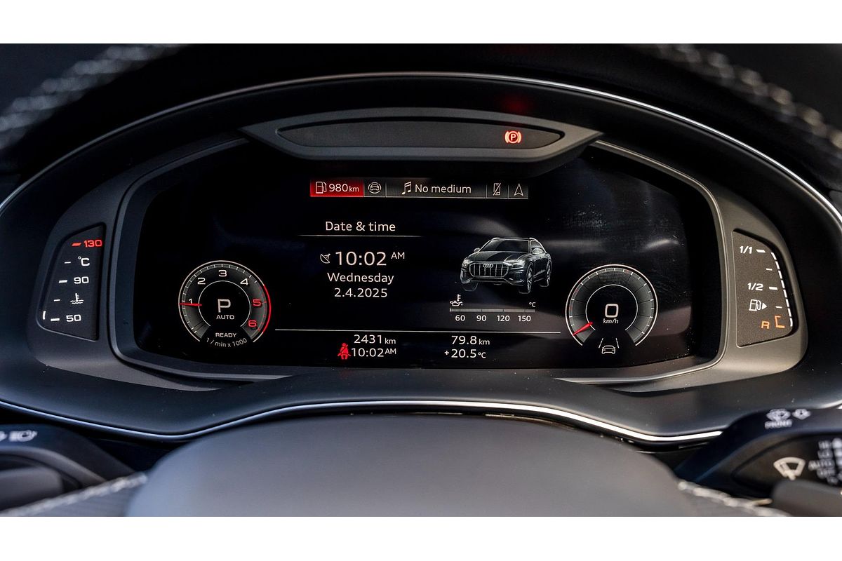 2024 Audi Q8 50 TDI S line F1