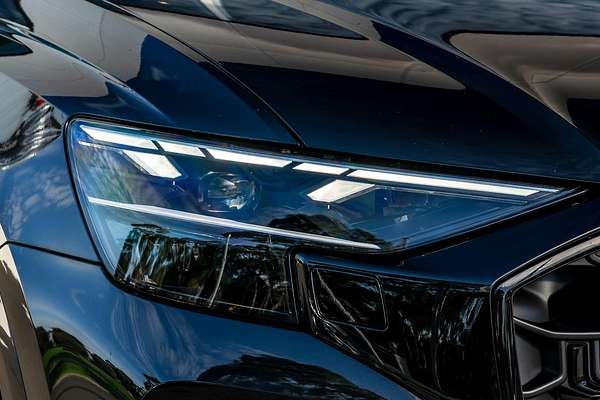 2024 Audi Q8 50 TDI S line F1
