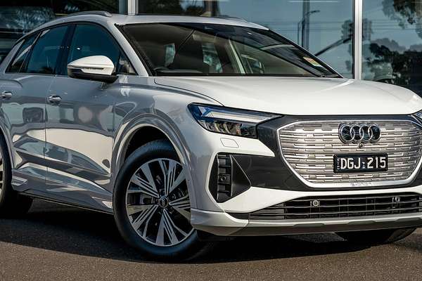 2024 Audi Q4 e-tron 45 F4
