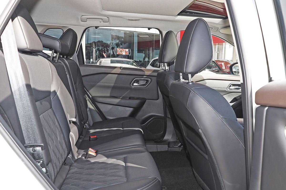 2024 Nissan X-TRAIL Ti-L T33