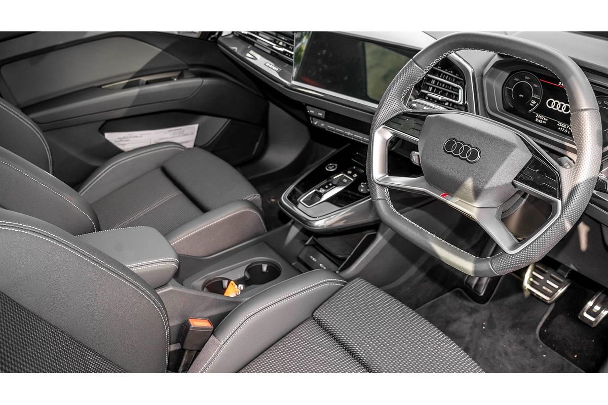 2024 Audi Q4 e-tron 45 F4