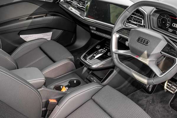 2024 Audi Q4 e-tron 45 F4