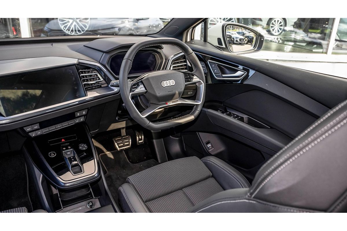 2024 Audi Q4 e-tron 45 F4