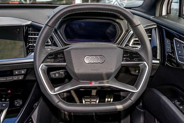 2024 Audi Q4 e-tron 45 F4