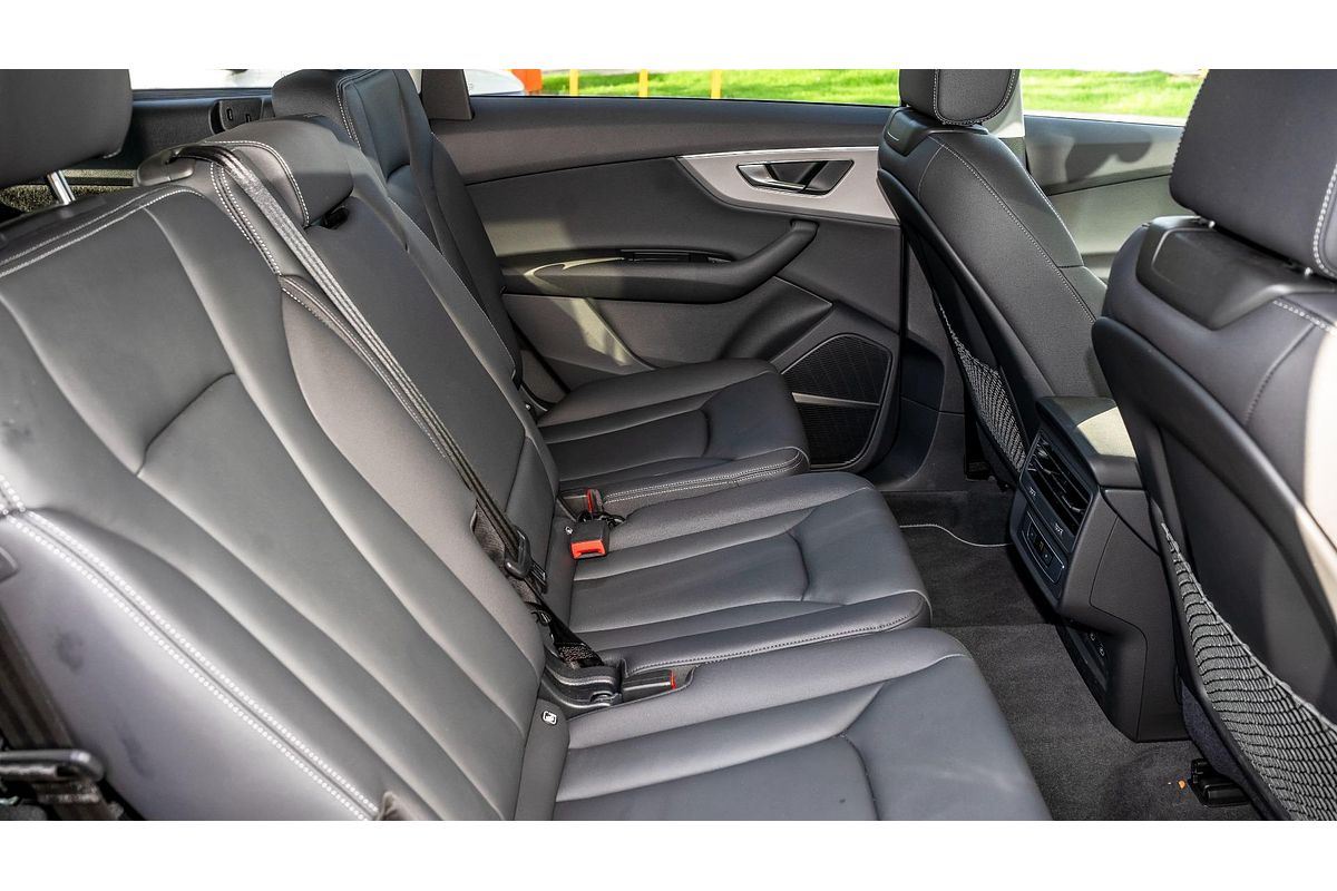 2024 Audi Q7 45 TDI 4M