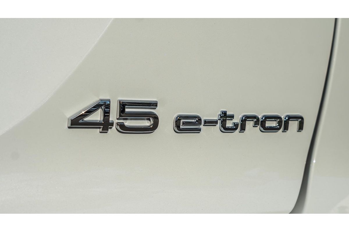2024 Audi Q4 e-tron 45 F4