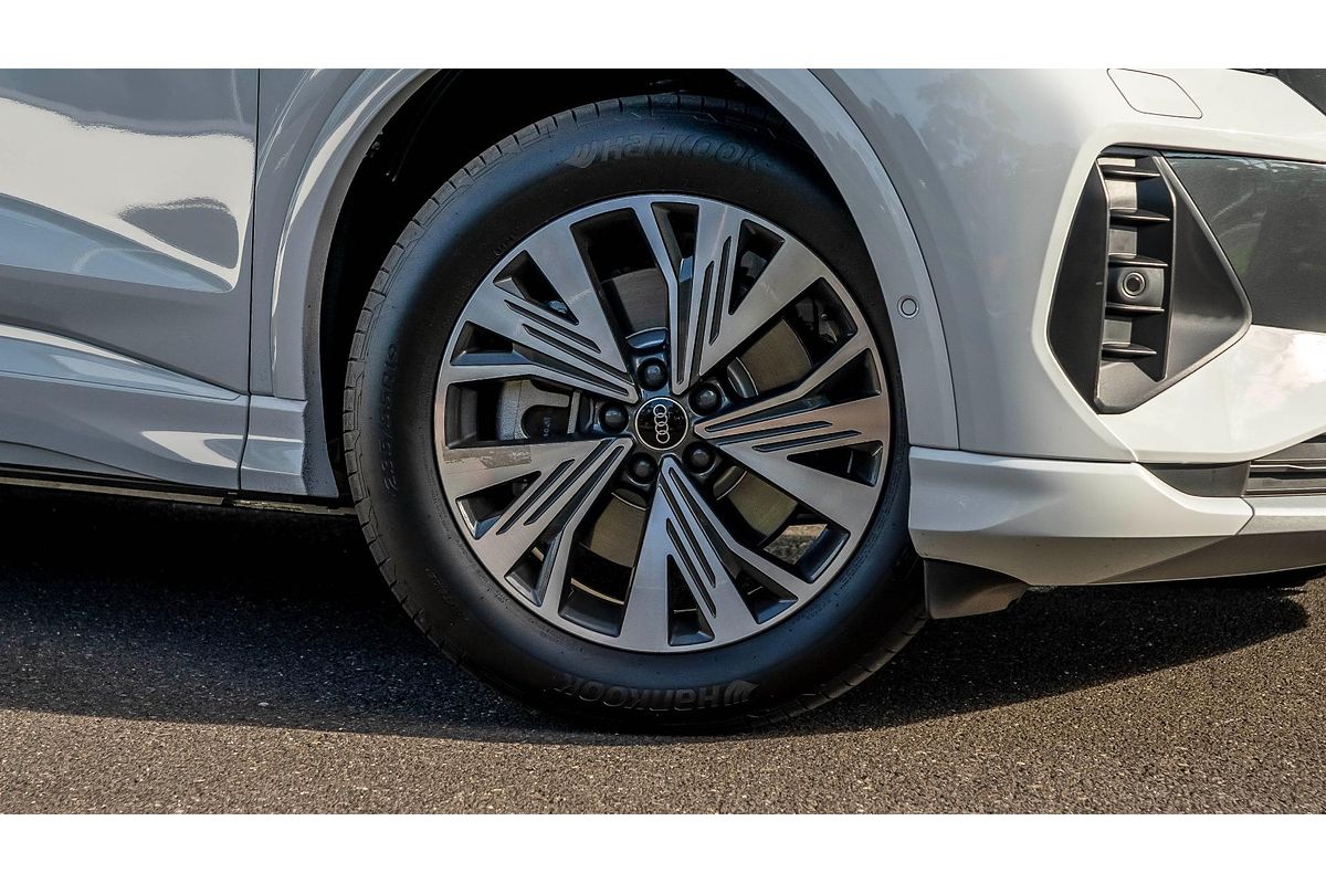2024 Audi Q4 e-tron 45 F4