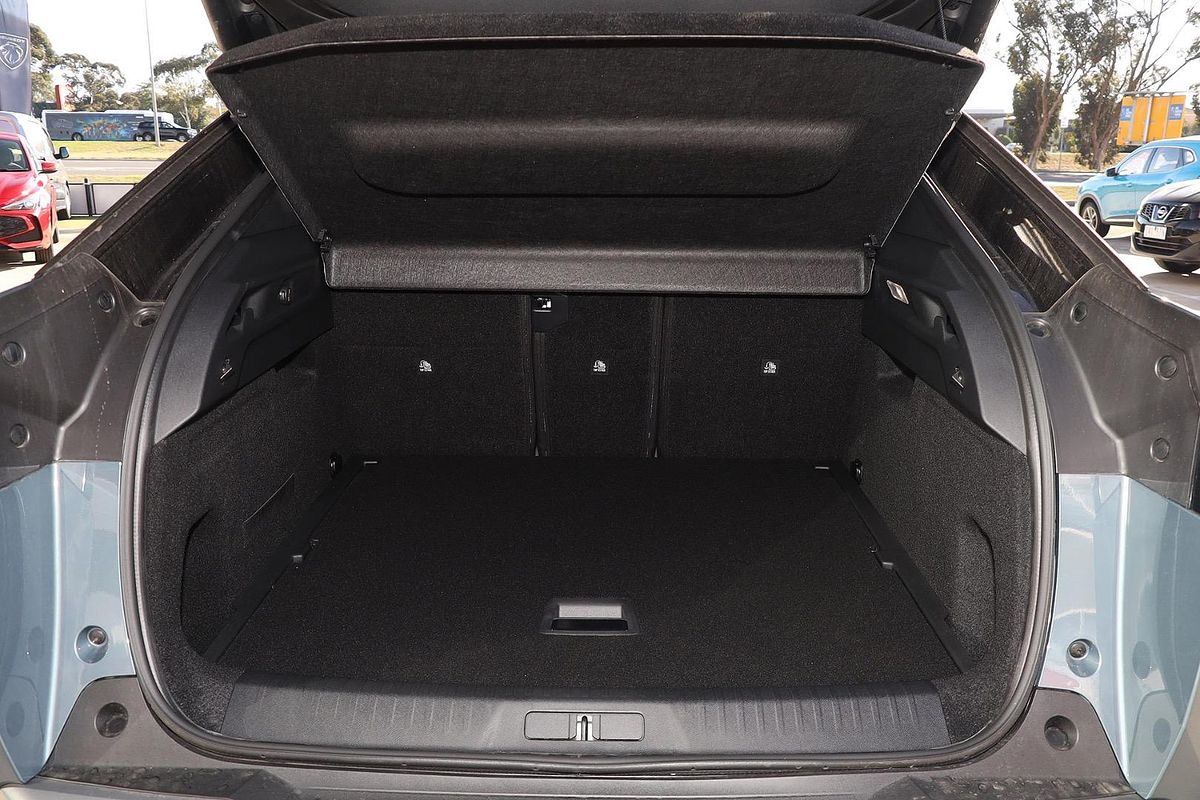 2024 Peugeot 3008 GT Premium Hybrid P64