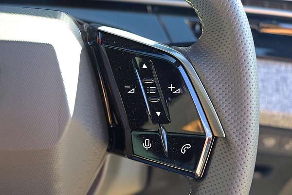 2024 Peugeot 3008 GT Premium Hybrid P64