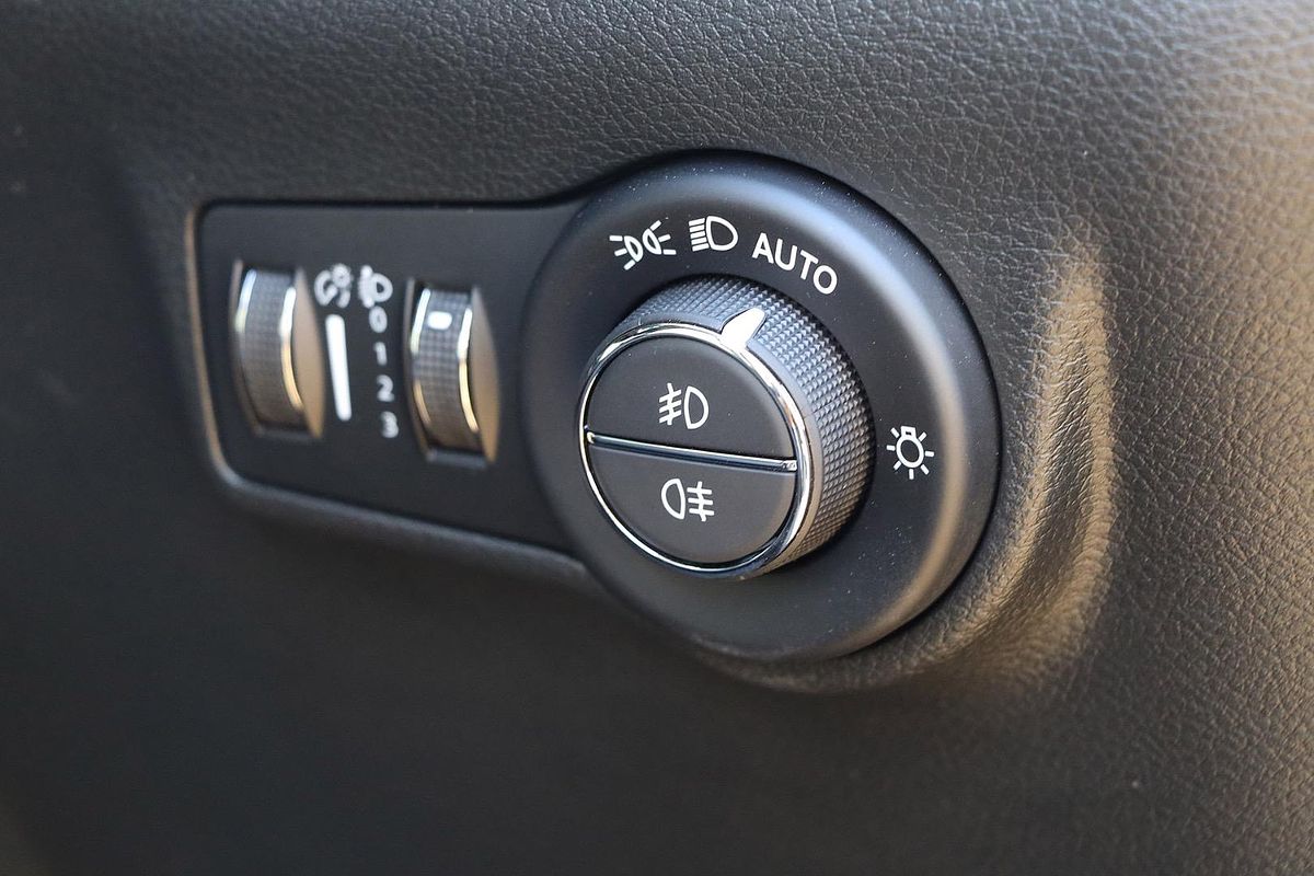 2024 Jeep Compass Summit e-Hybrid MV