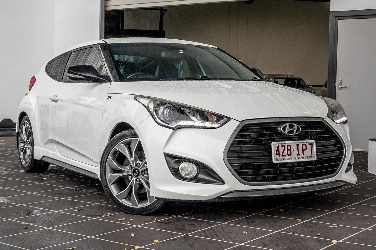 2015 Hyundai Veloster SR Turbo FS4 Series II
