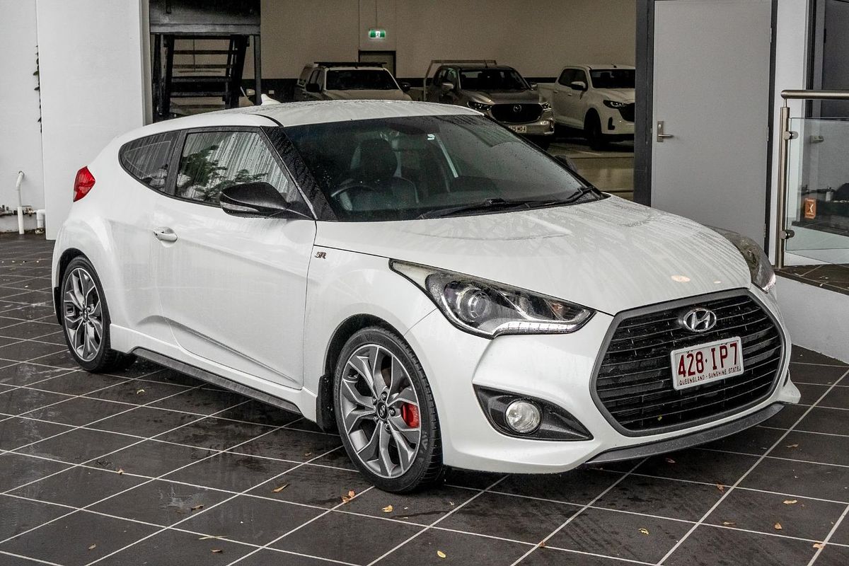2015 Hyundai Veloster SR Turbo FS4 Series II