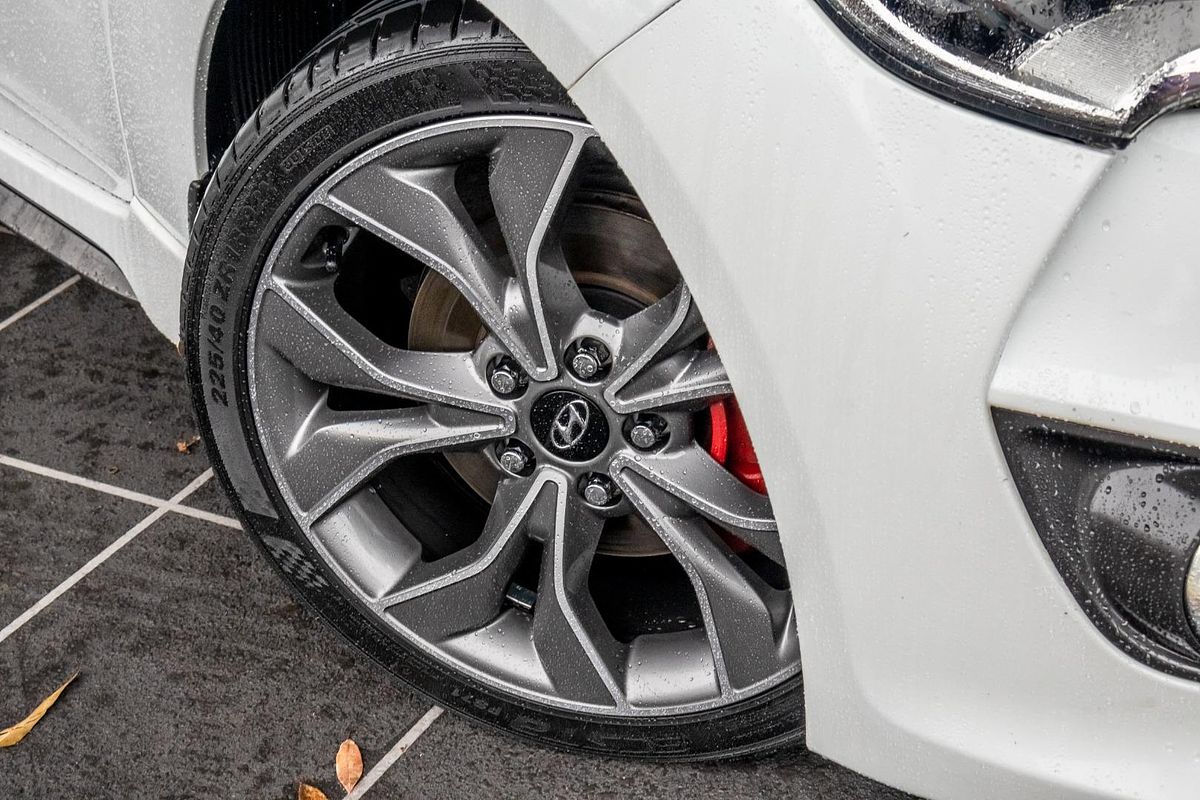 2015 Hyundai Veloster SR Turbo FS4 Series II
