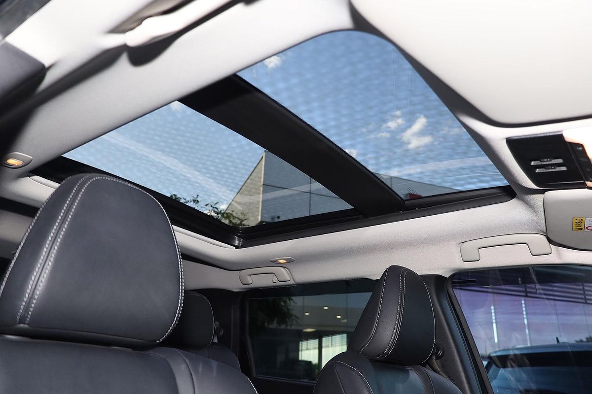 2023 Mitsubishi Outlander PHEV Exceed ZM