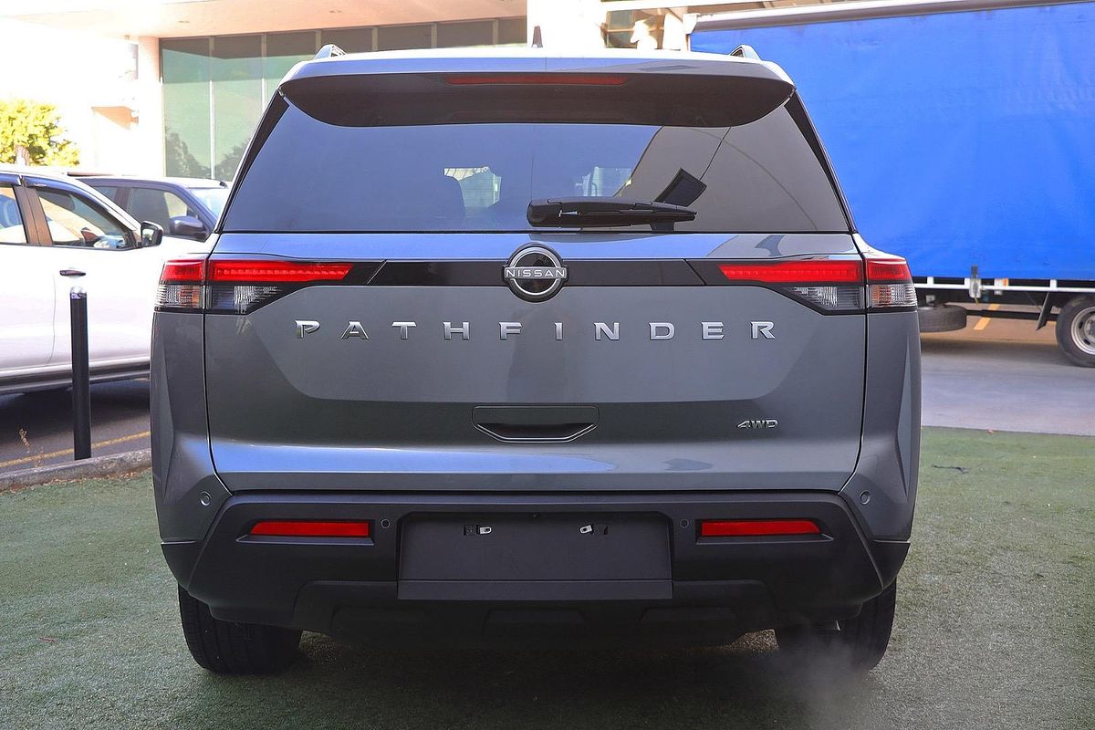 2024 Nissan Pathfinder ST-L R53