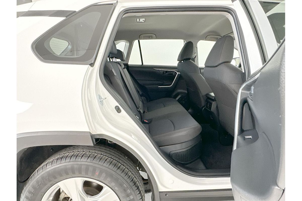2020 Toyota RAV4 GX AXAH54R