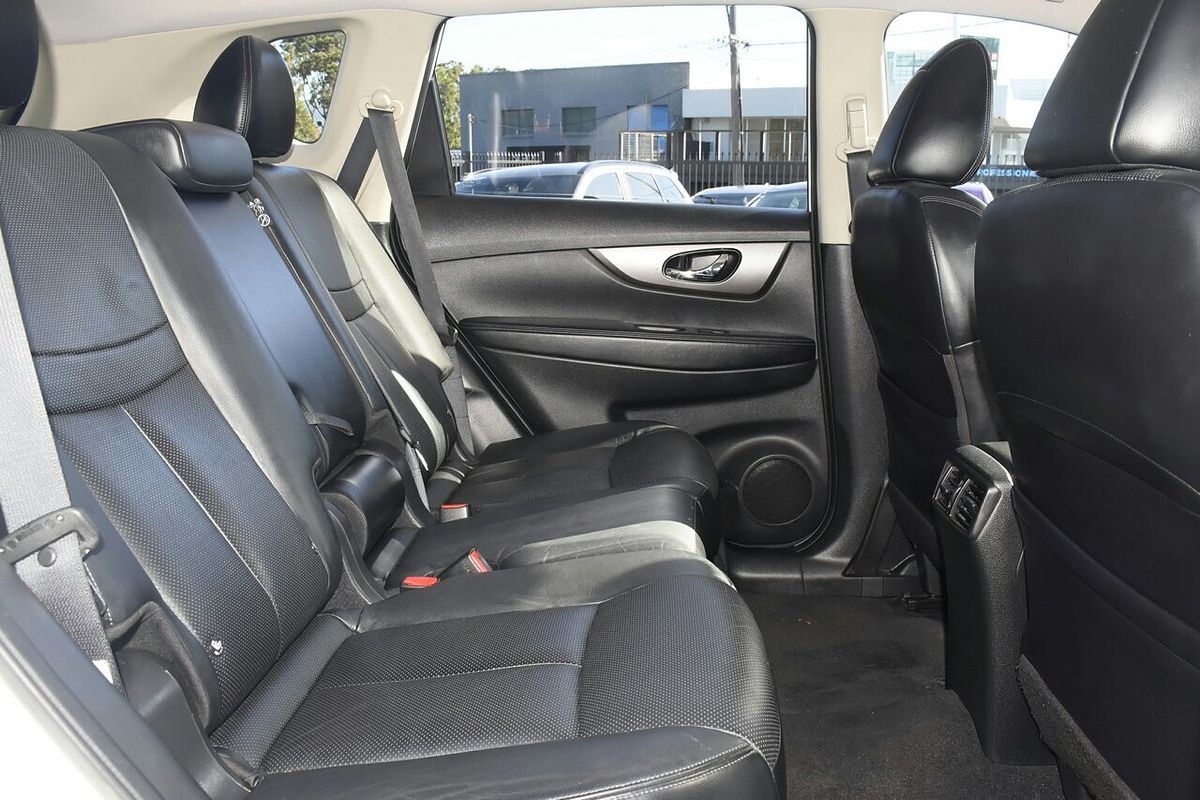 2015 Nissan X-TRAIL ST-L T32